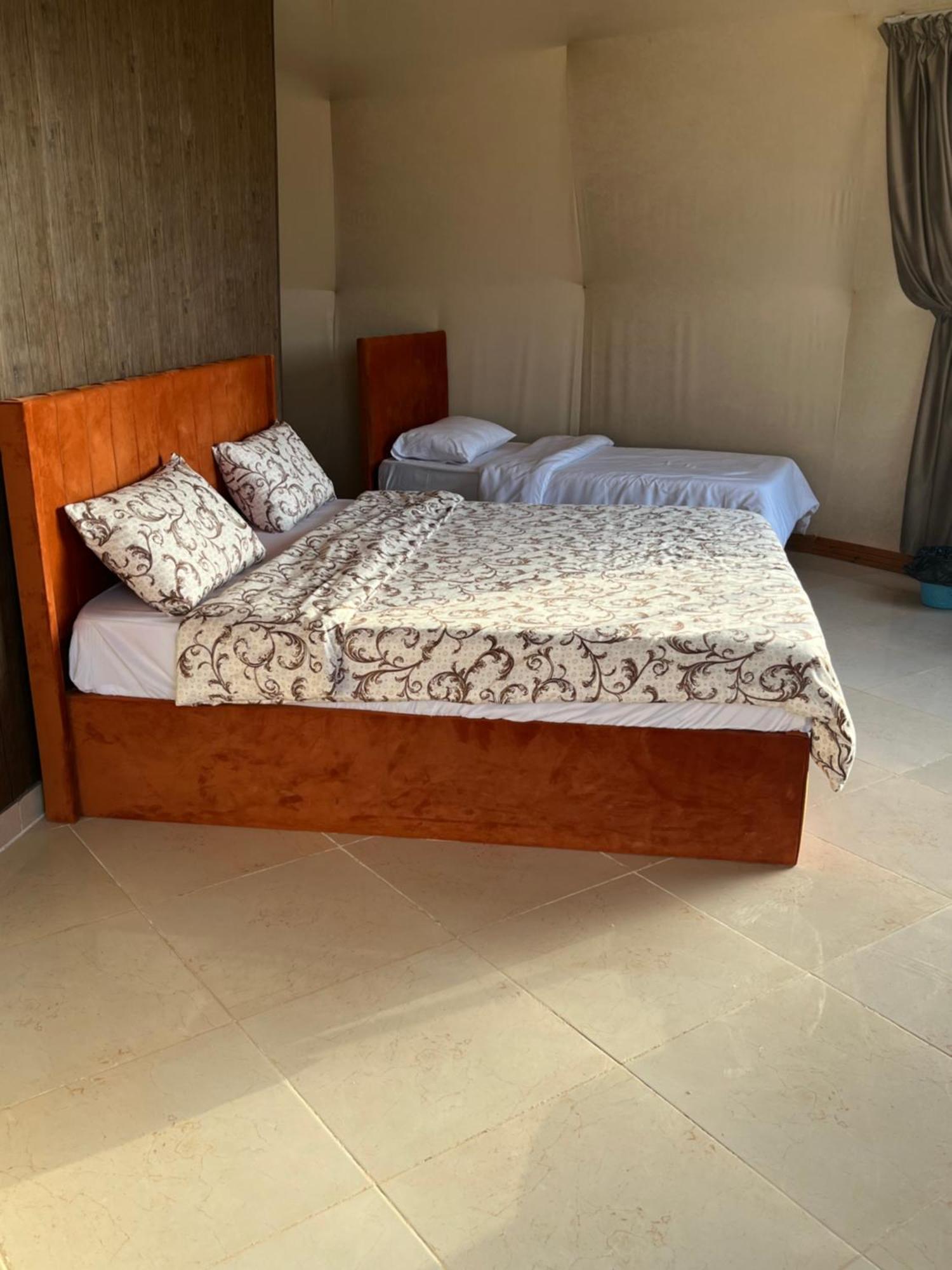 Al Raha Luxury Camp Hotel Wadi Rum Exterior photo